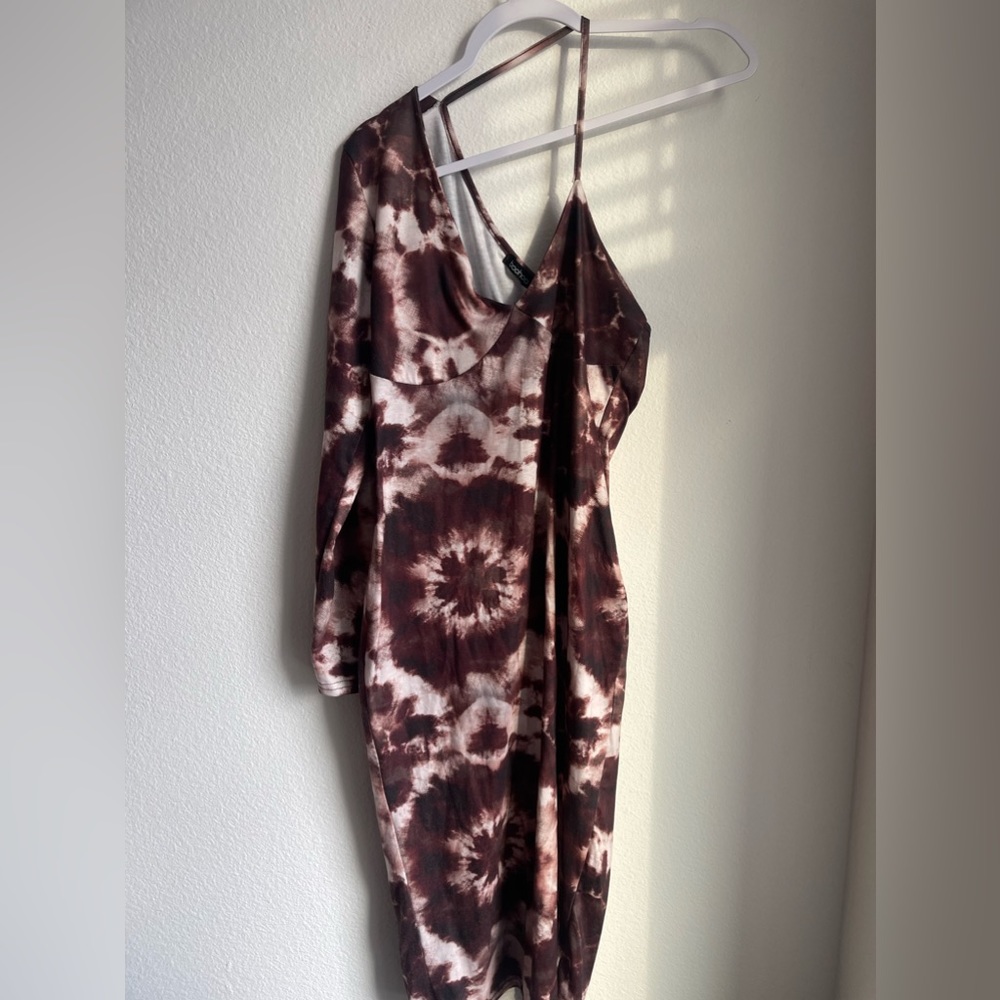 Boohoo Midi Bodycon Dress View 5